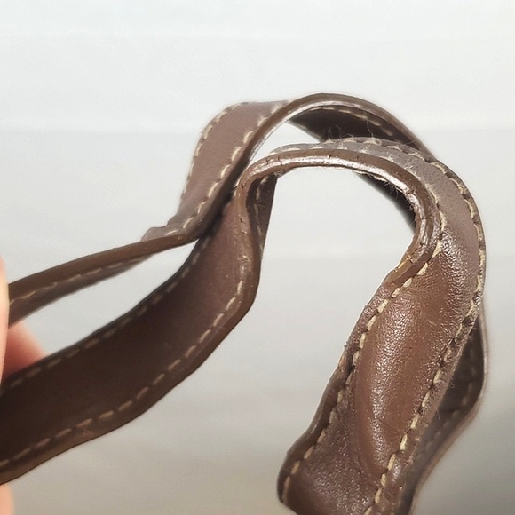 Madison Ridge Red Leather Bag - Picture 14 of 15